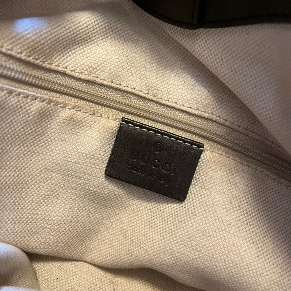 Gucci Bag - Picture 5 of 7